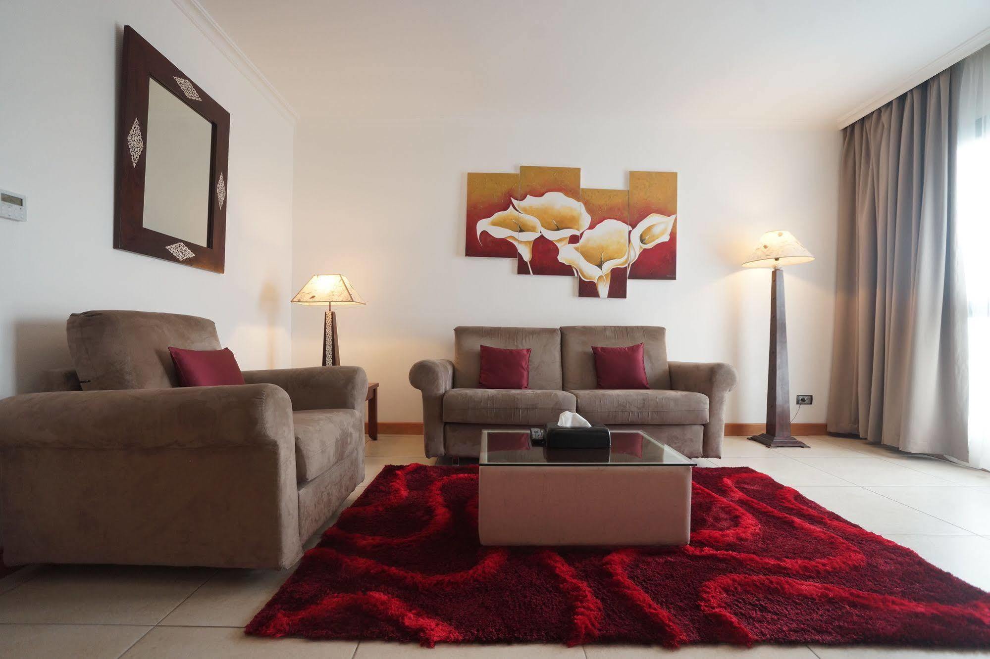 Star Land Hotel Bonapriso Douala Ngoại thất bức ảnh